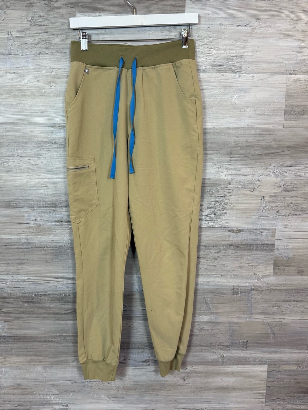 FIGS Zamora High Waisted Jogger Scrub Pants S Small Tan Khaki FIONx Blue String - Picture 9 of 9